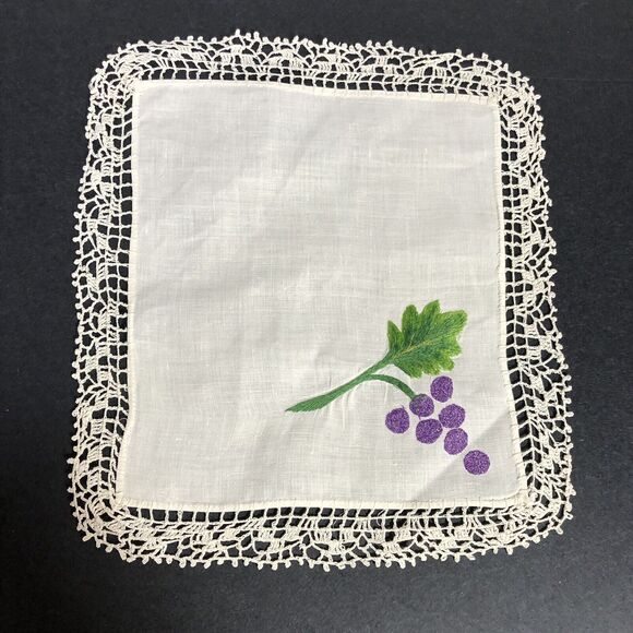 Vintage Small Table Topper Linens Square Purple Grapes Red Flowers Crochet Edge - Picture 14 of 15